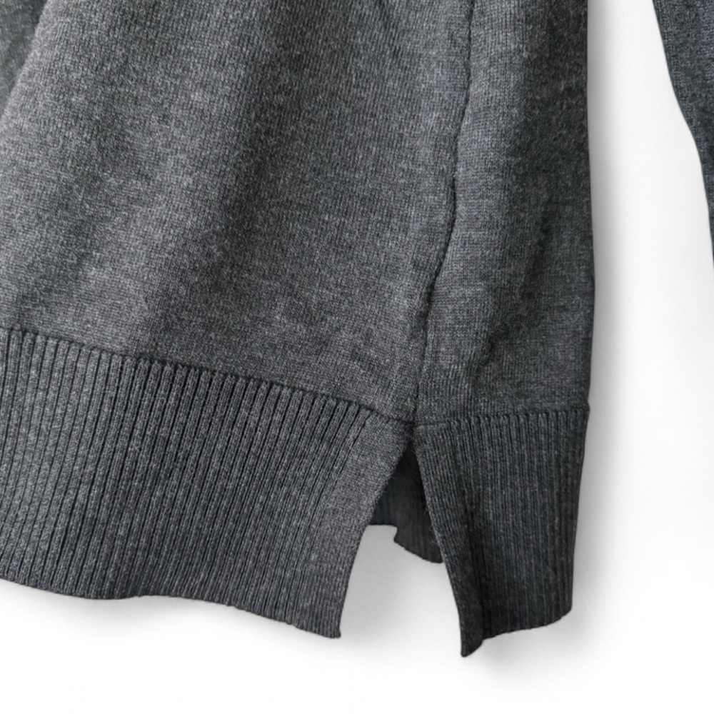 Cable & Gauge Charcoal Gray Asymmetric Neck Sweater - Pearl Detail - Size S/P - Picture 8 of 8